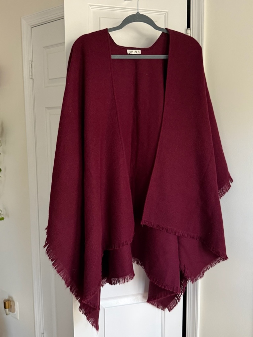 Reiss Burgundy Poncho Cape Frayed Edge Fringe Soft Wrap One Size